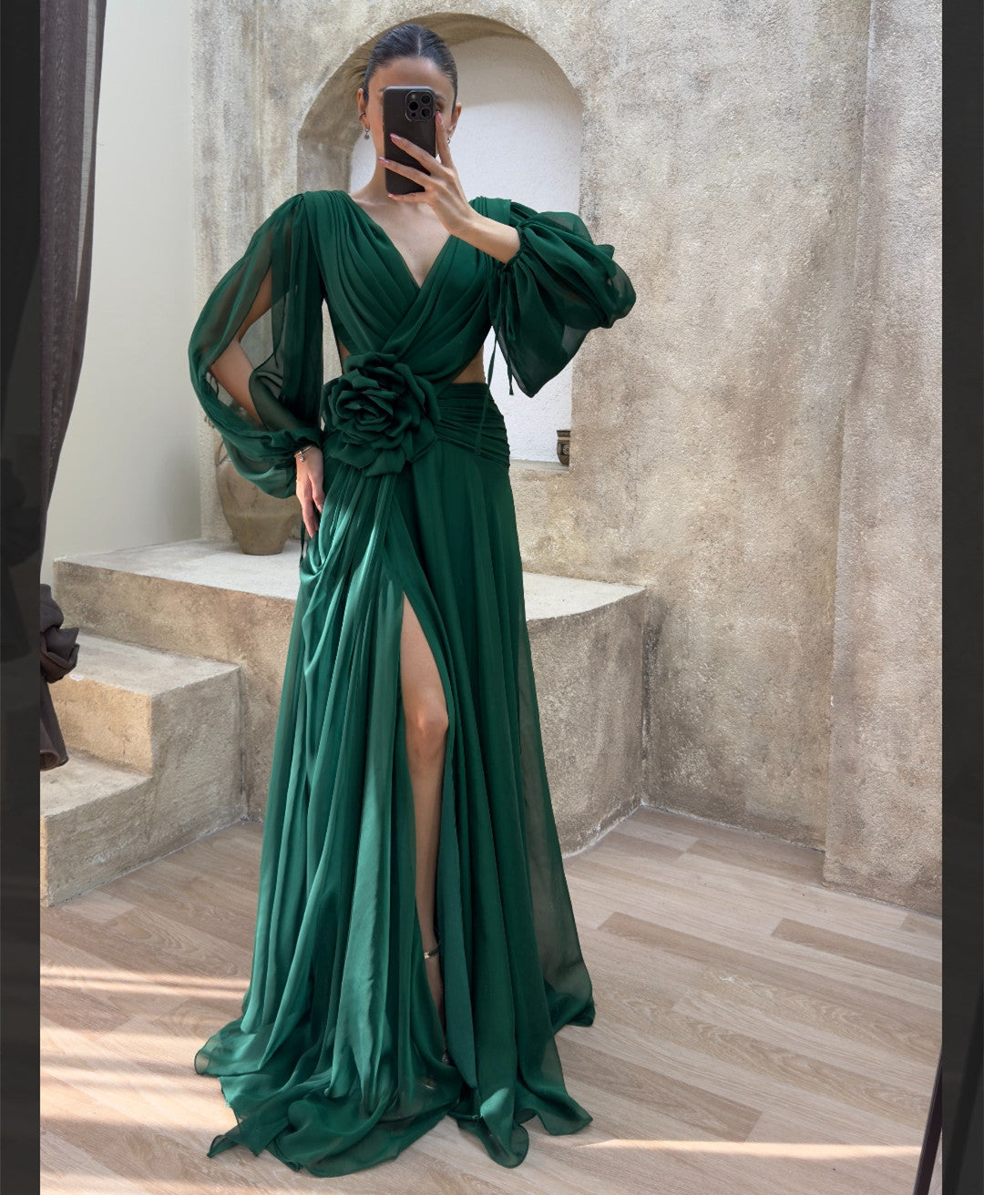 Elegant Long Sleeve Pink Chiffon Evening Dress With Flower/Slit A-Line V-Neck Pleated Floor Length Prom Dresses for Women