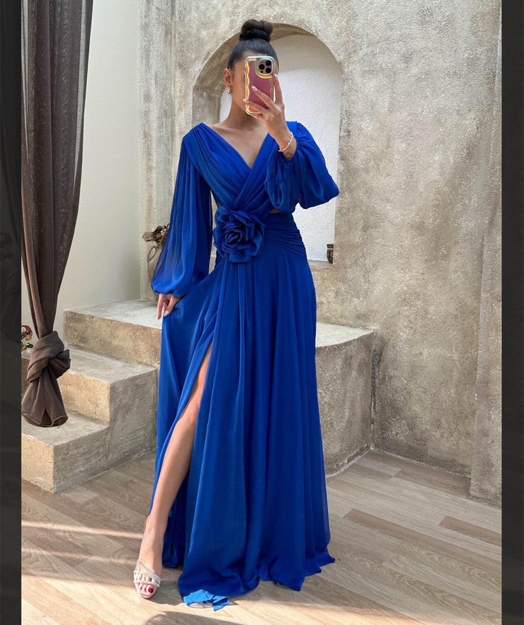 Elegant Long Sleeve Pink Chiffon Evening Dress With Flower/Slit A-Line V-Neck Pleated Floor Length Prom Dresses for Women