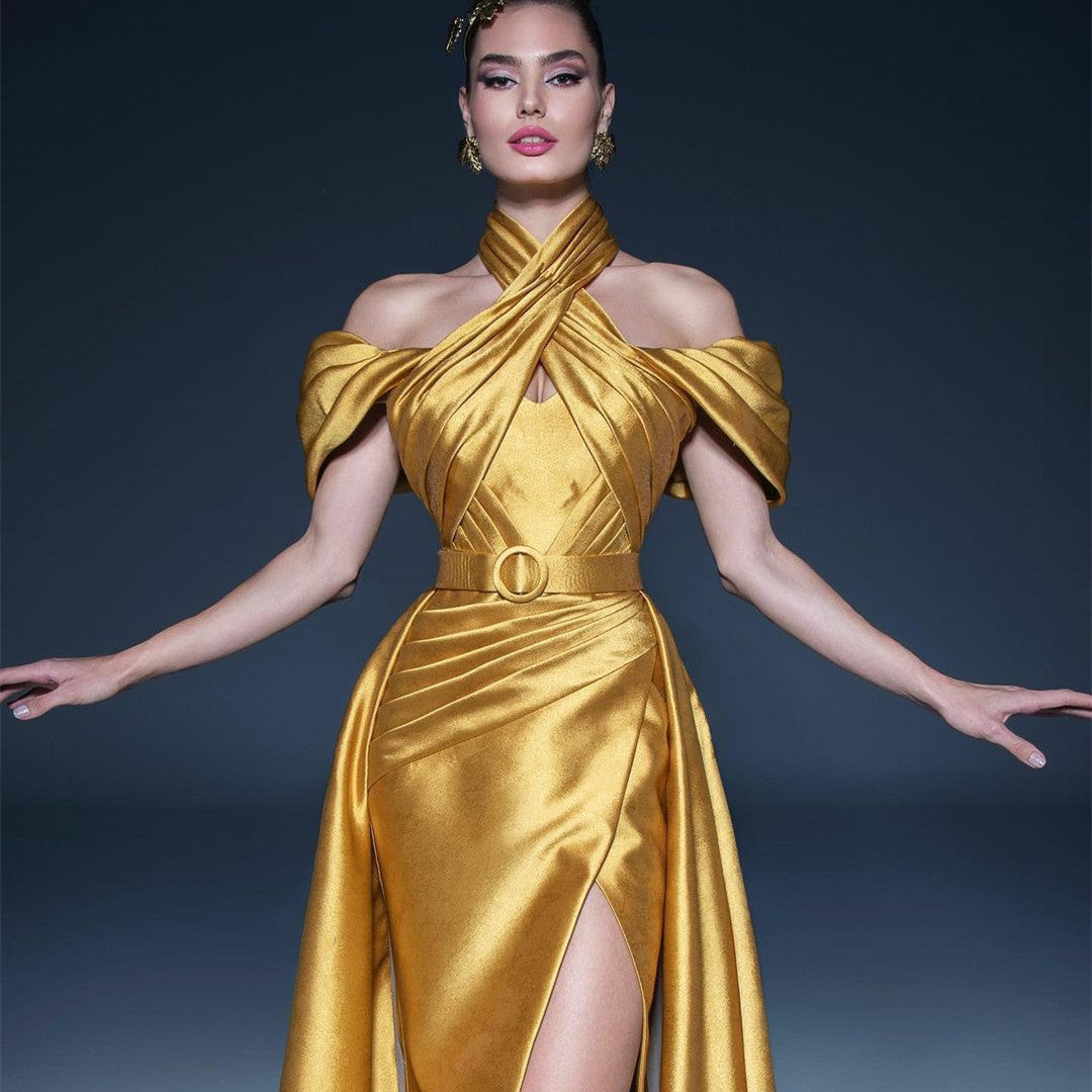Sexy Long Gold Satin Prom Dresses With Slit Mermaid Halter Pleated Sweep Train Evening Dresses
