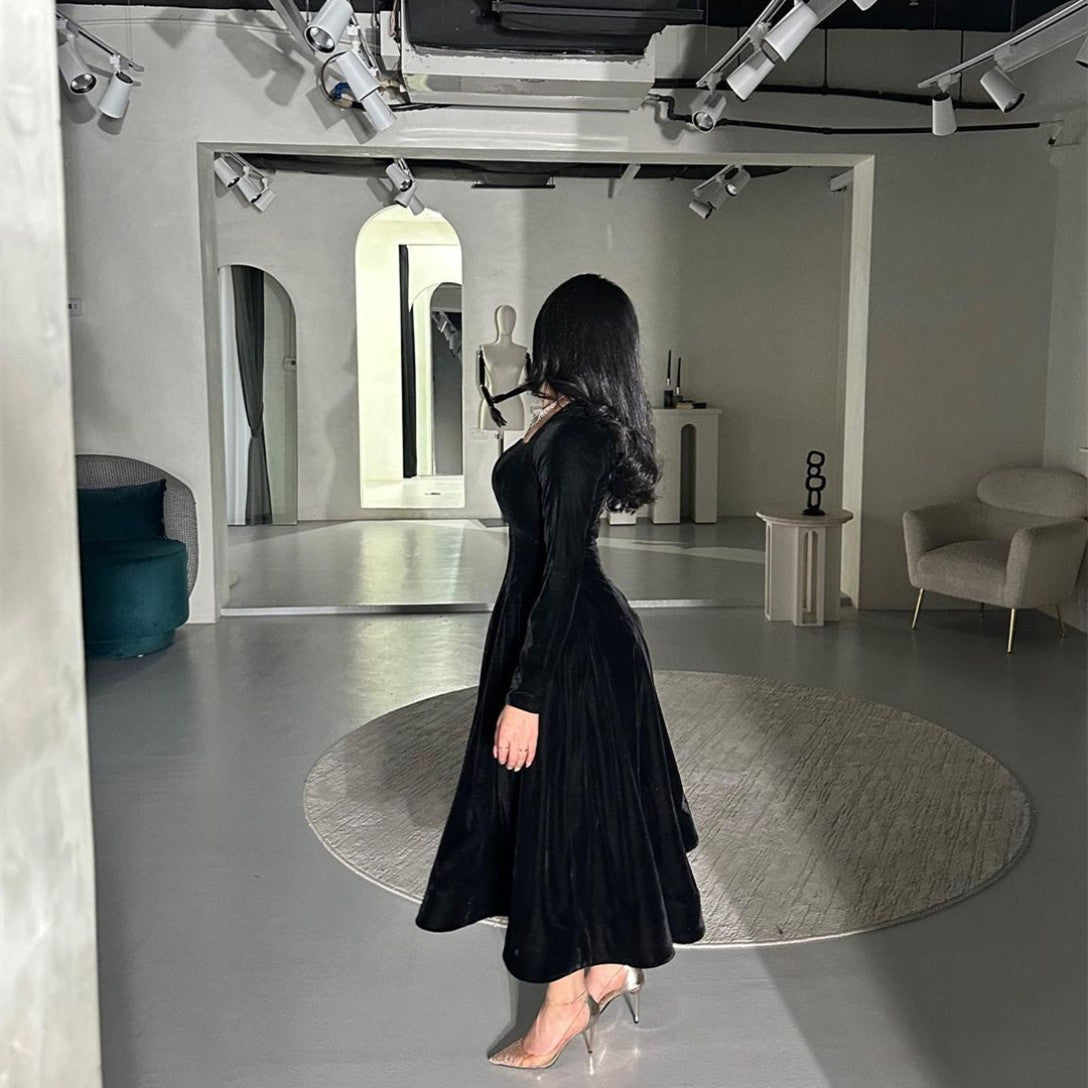 Elegant Short Black Velvet Evening Dresses With Pockets A-Line Sqaure Collar Tea Length Prom Dresses for Women