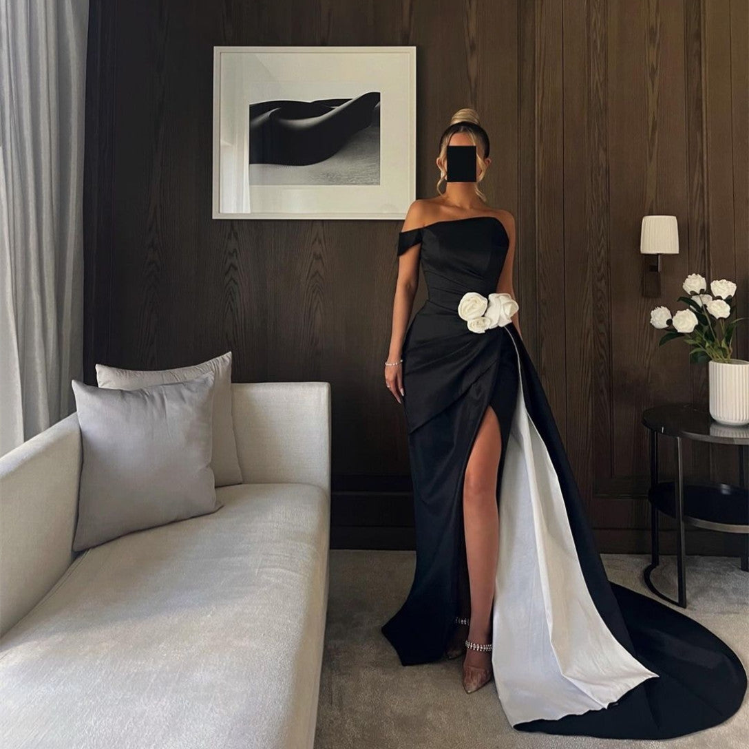 Elegant Long Black Satin Evening Dresses With Slit Mermaid One Shoulder Prom Dress With Flower for Women