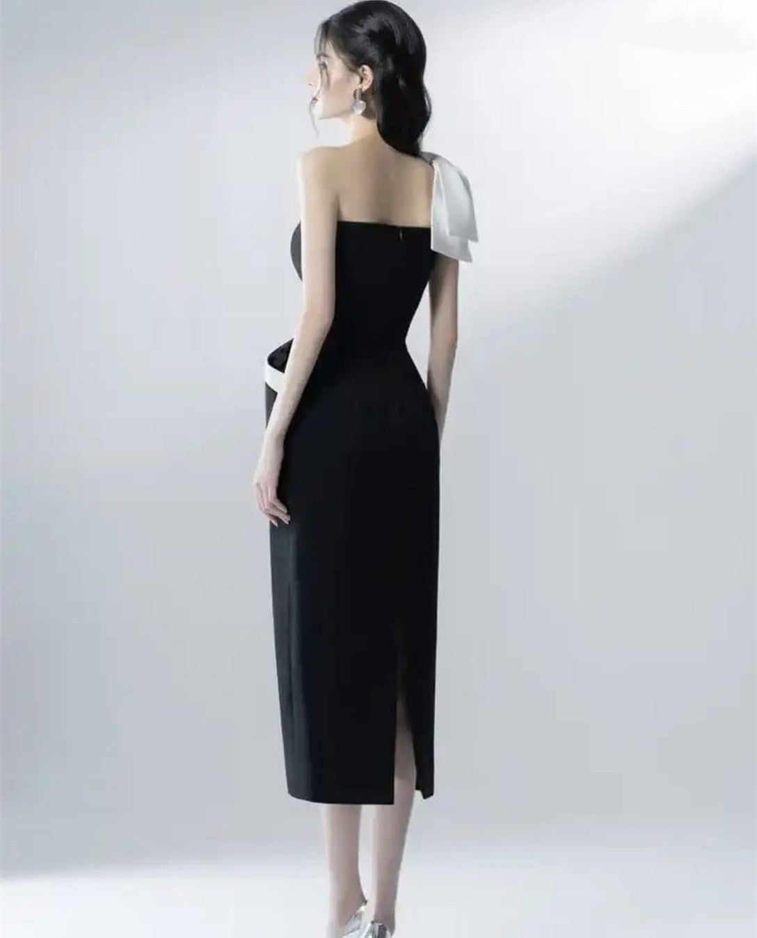Elegant Short Crepe Black Evening Dresses With Bow/Slit Sheath One Shoulder Tea Length Ramadan Dresses for Women