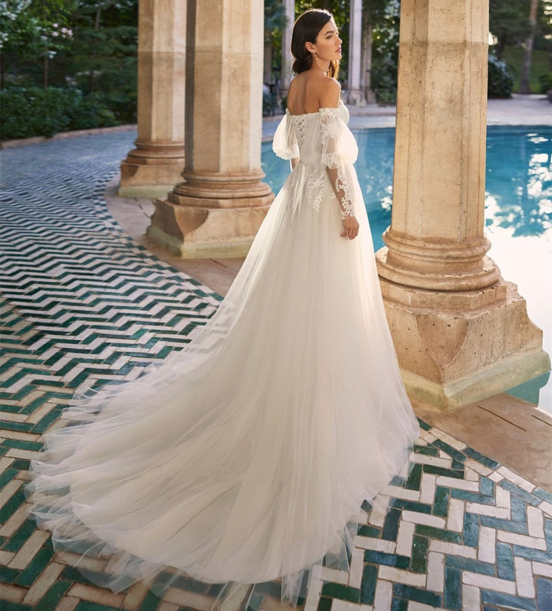 Elegant Long Lace Off Shoulder Wedding Dresses A-Line Tulle Sweep Train Bridal Gowns for Women