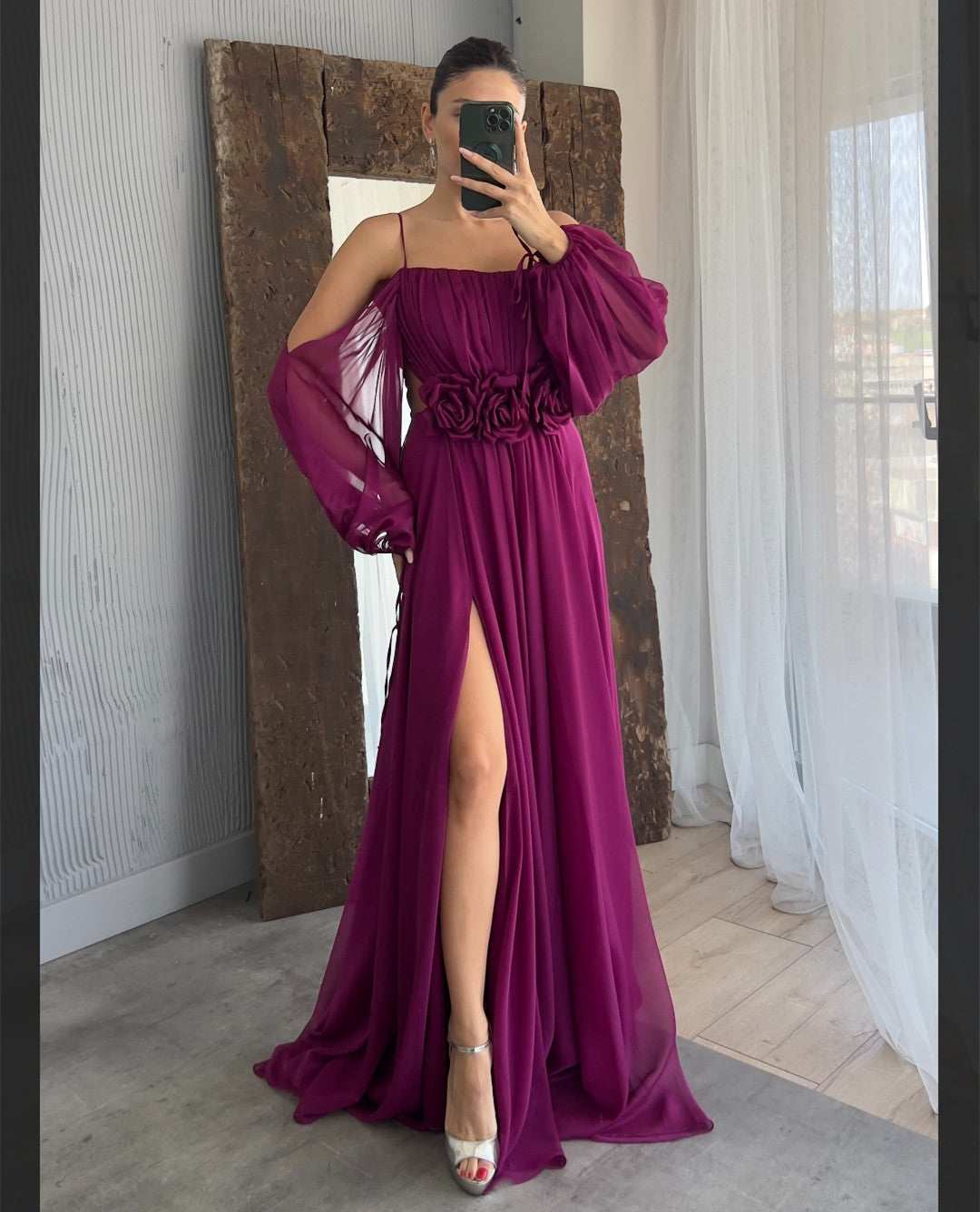 Elegant Long Fuchsia Chiffon Evening Dresses With Hand Made Flower A-Line Spaghetti Straps Floor Length Side Slit Prom Dresses for Women