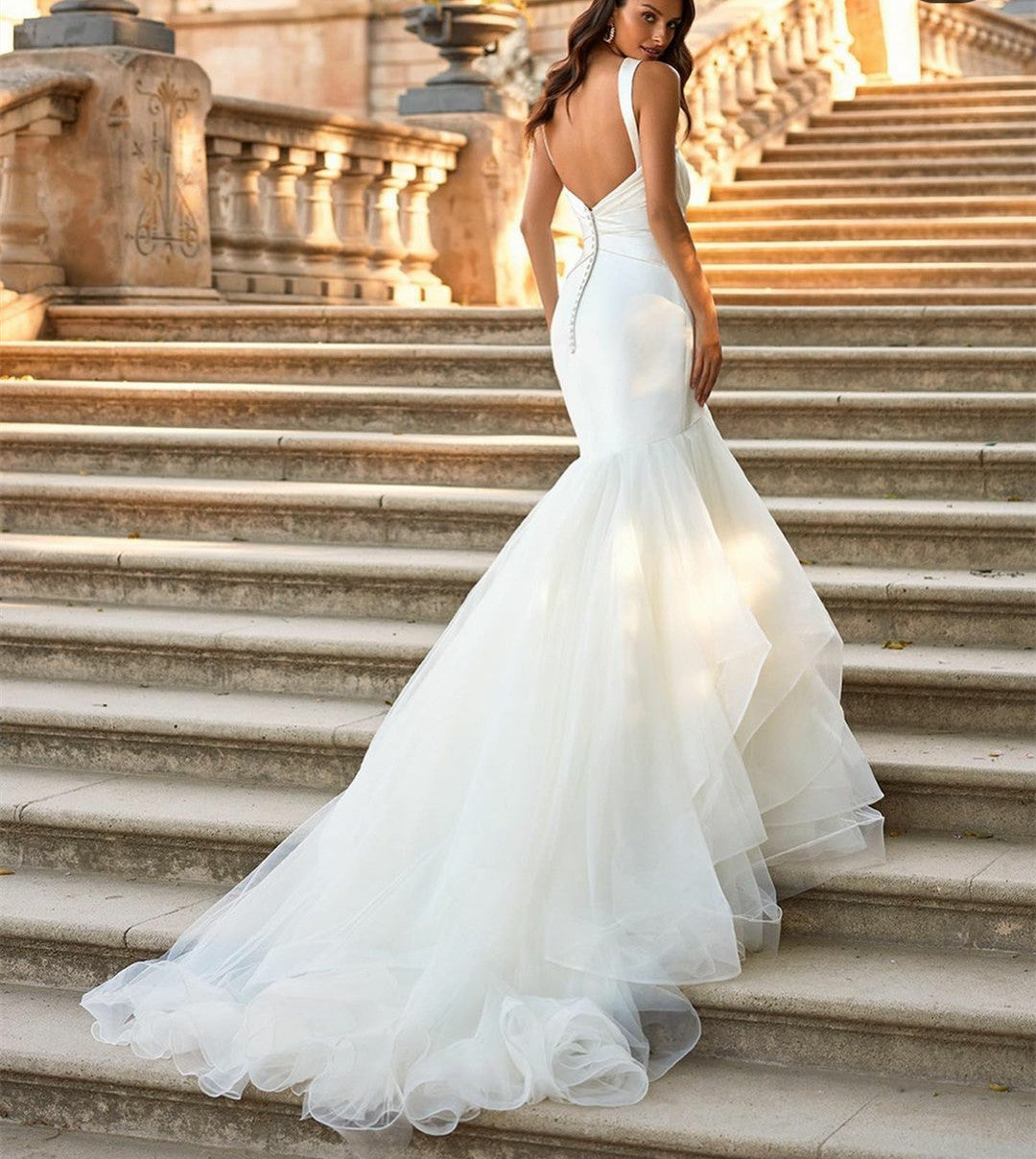 Vintage Long Ivory V-Neck Wedding Dresses Mermaid Organza Pleated Court Train Bridal Gowns for Women