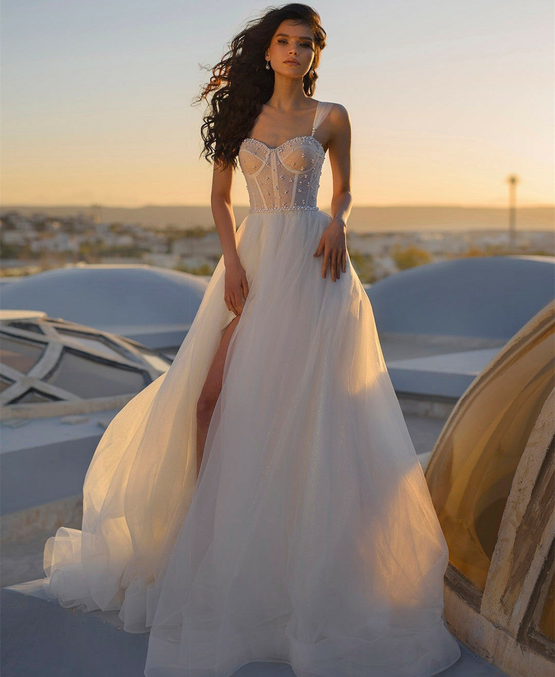 Elegant Long Ivory Tulle Sweetheart Wedding Dresses With Slit A-Line Pleated Zipper Back Sweep Train Bridal Gowns for Women