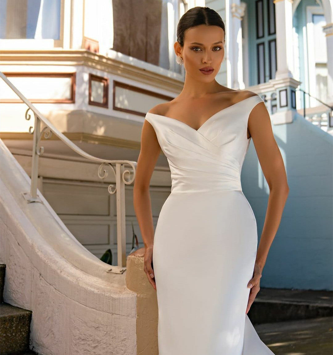 Elegant Long Satin Ivory Wedding Dresses Mermaid Women's Crepe V-Neck Pleated Sweep Train Bridal Gowns