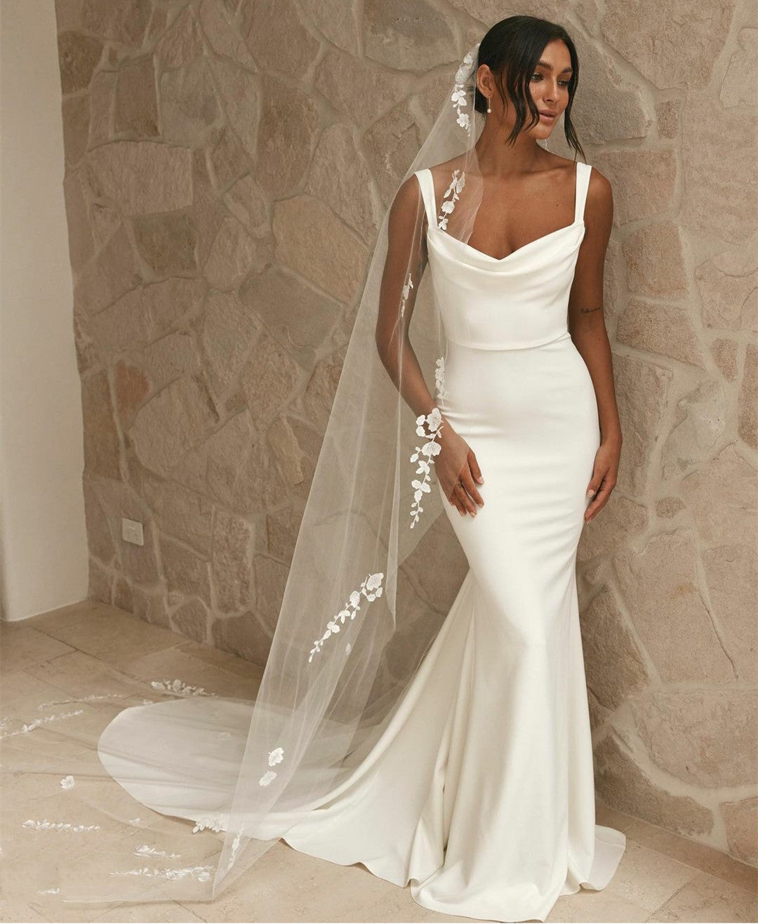 Elegant Long Cowl Neck Crepe Wedding Dresses Mermaid Zipper Back Ivory Vestidos de Novia Abendkleid Bridal Gown for Women