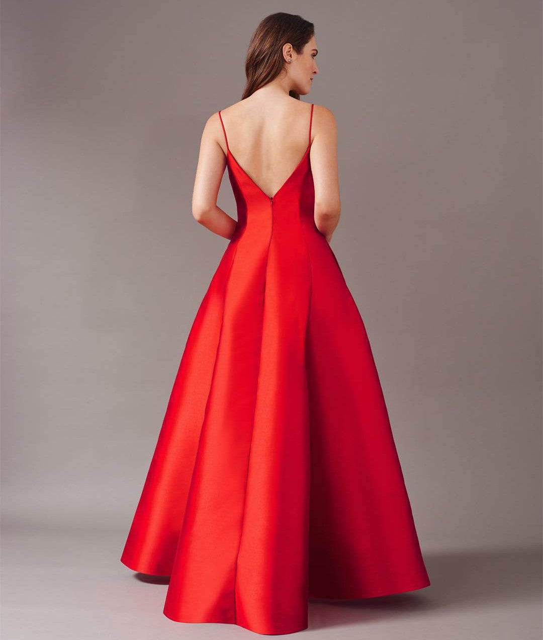 Elegant Long Red Satin V-Neck Evening Dresses With Pockets A-Line Zipper Back حزب اللباس Floor Length Party Dress for Women