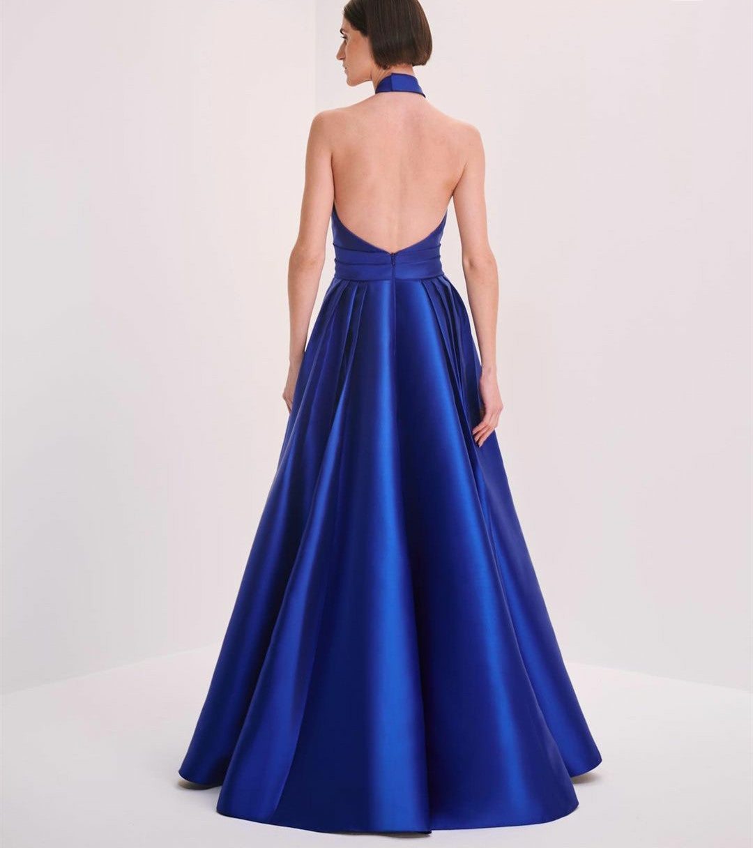 Elegant Long Royal Blue Halter Evening Dresses With Pockets A-Line Satin Backless حزب اللباس Floor Length Party Dress for Women