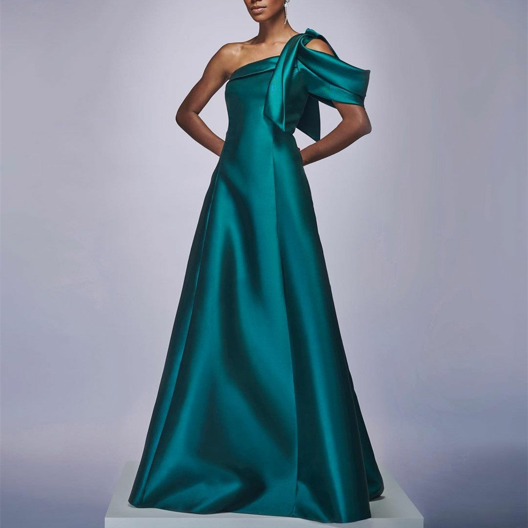 Elegant Long Green Satin Evening Dresses With Pockets/Bow A-Line Satin Zipper Backs حزب اللباس Floor Length Party Dress for Women