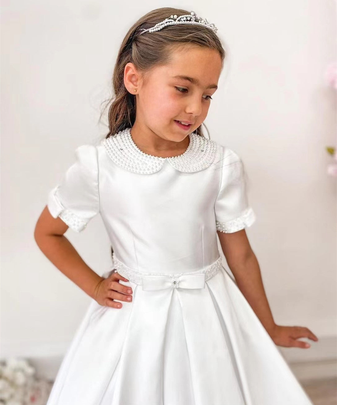 Elegant Short Sleeve O-Neck Satin Flower Girls Dresses With Sash A-Line Ankle Length Party Dress With Pocketsfor Kids