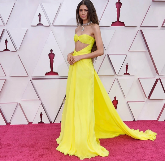 Sexy Long Pleated Yellow Chiffon Celebrity Dresses Sweetheart Floor Length A-Line Robe De Soiree Formal Gowns for Women