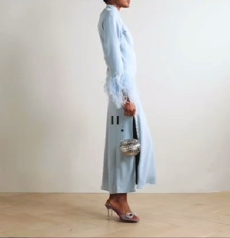 Long Sleeve Light Blue Crepe Evening Dresses With Feathers فساتين السهرة Sheath Side Slit Tea Length Party Dress for Women