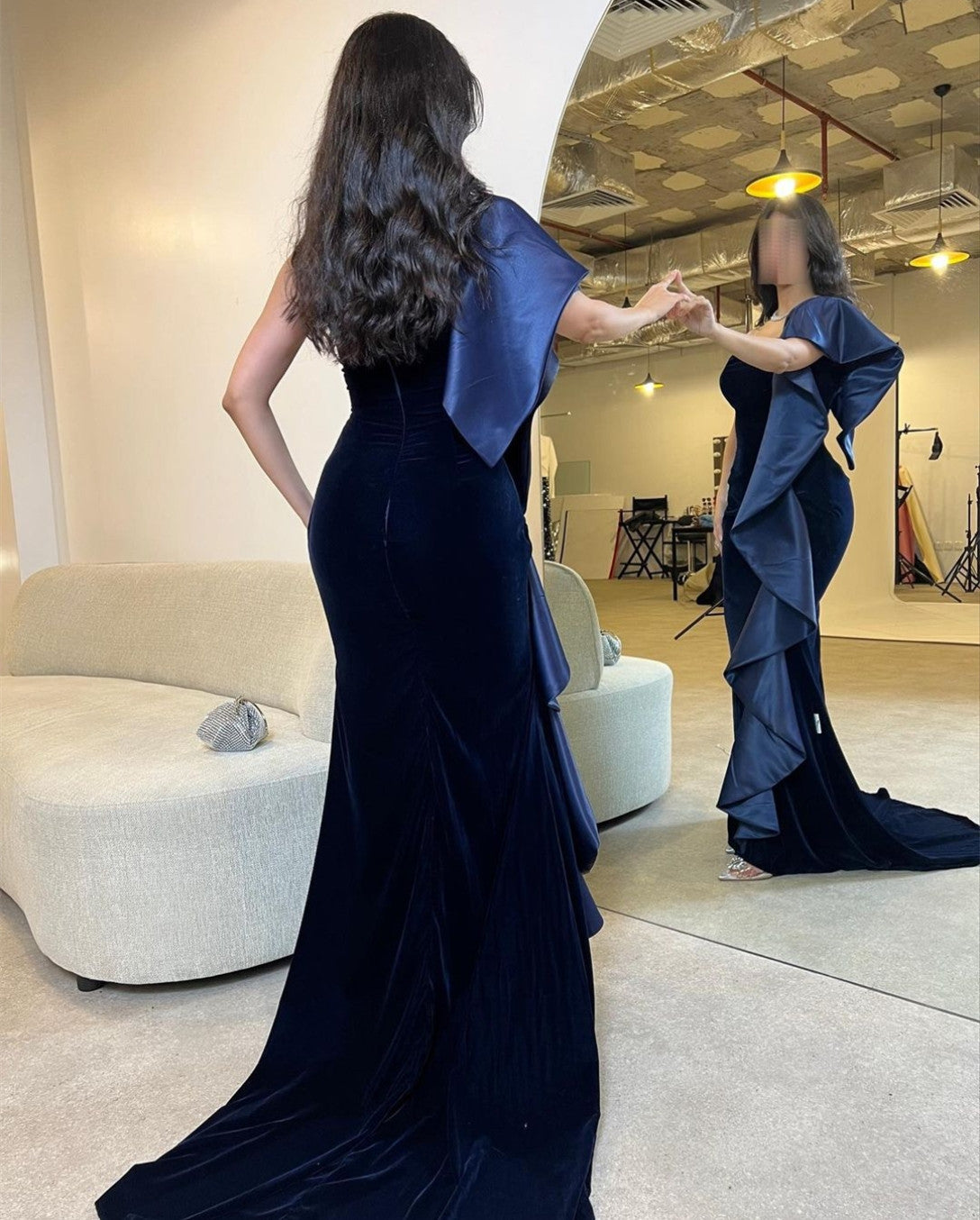 Long Black Velvet Evening Dresses With Ruffles Mermaid One Shoulder Pleated Sweep Train فساتين السهرة Ramadan Eid Dresses