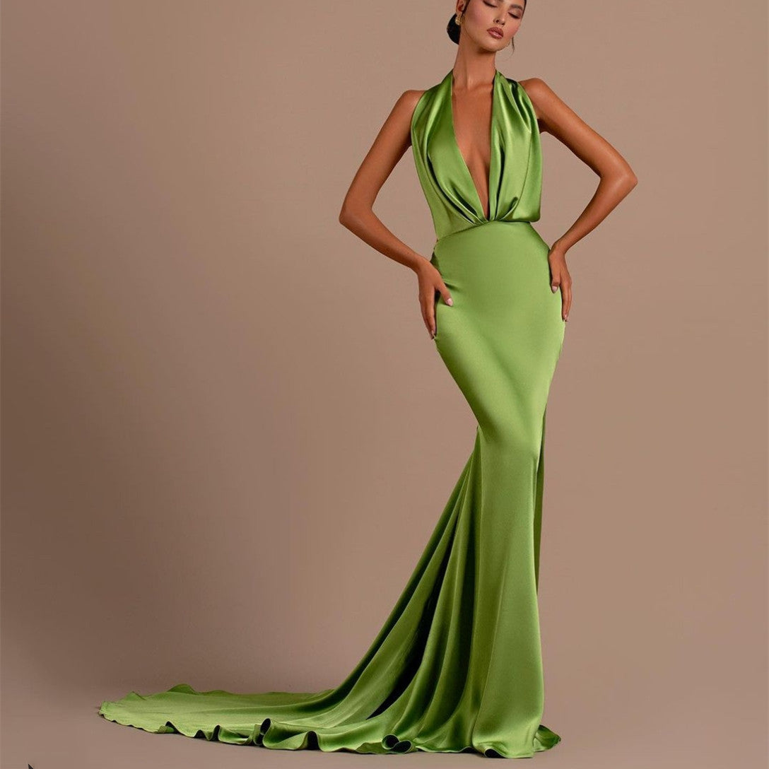 Sexy Long Green Satin Backless Prom Dresses Mermaid Pleated V-Neck Sweep Train Evening Dresses for Women