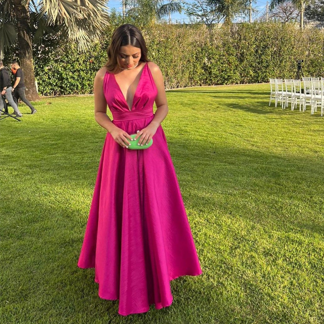 Elegant Long Satin Fuchsia Prom Dresses With Pockets A-Line V-Neck Pleated Evening Dresses for Women