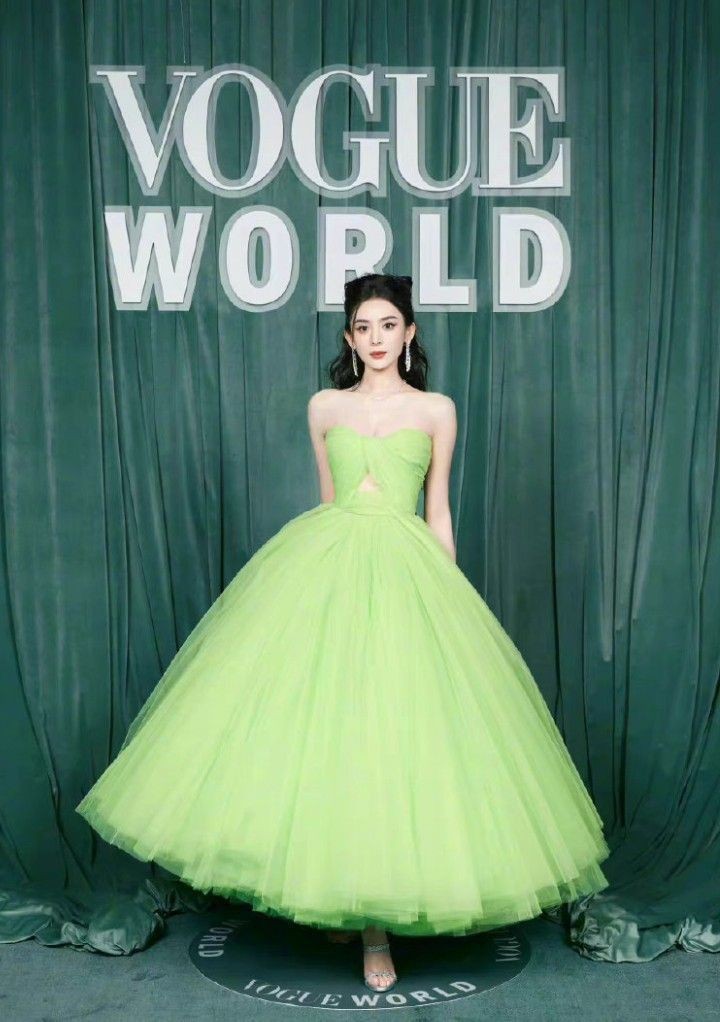 Elegant Short Green Tulle Celebrity Dresses A-Line Sweetheart Pleated Ankle Length Evening Dresses for Women