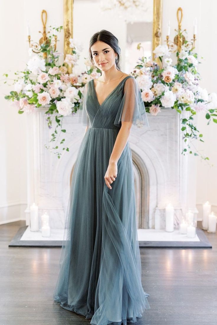 Elegant Long Tulle V-Neck Bridesmaid Dresses A-Line Backless Floor Length Party Wedding Guest Dress for Women