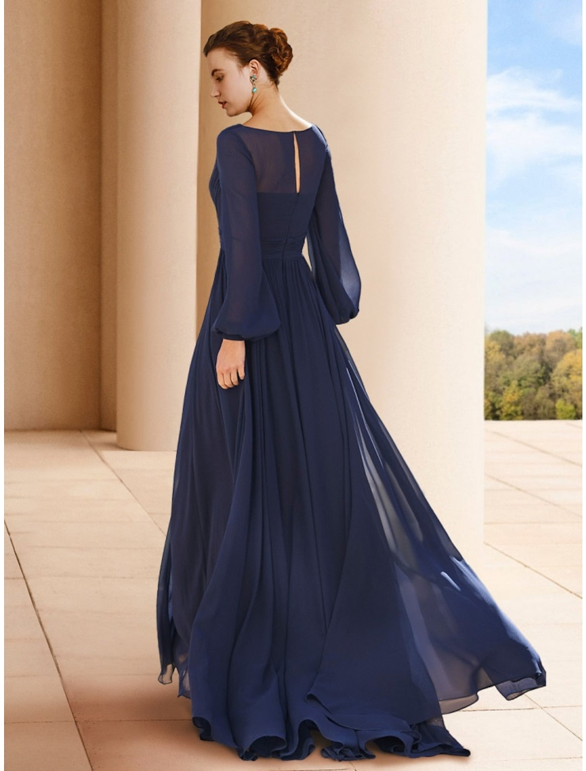 Elegant Long Sleeve Blue V-Neck Mother of the Bride/Groom Dresses A-Line Chiffon Pleated Floor Length Wedding Guest Dresses for Women